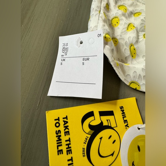 NWT Bershka originals Happy Smiley Face Dress Cross back women’s size small S - Picture 3 of 4